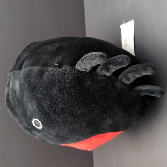 Squishmallows Bella the Spider Black/Red Plush Toy. - Picture 3 of 7
